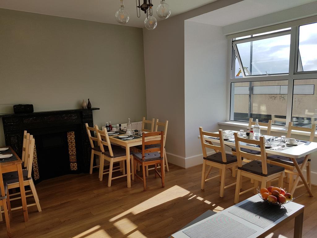 Causeway Bay Guesthouse Portrush Exterior photo