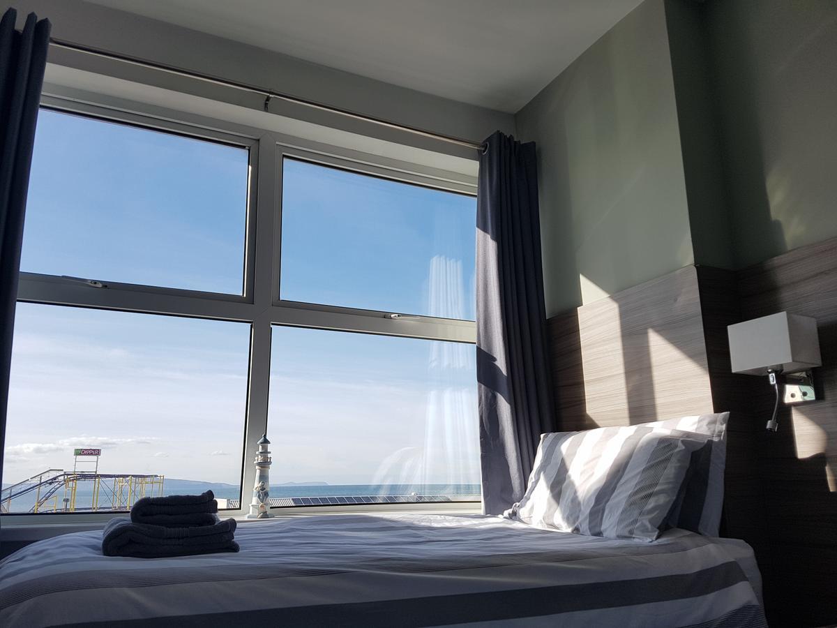 Causeway Bay Guesthouse Portrush Exterior photo